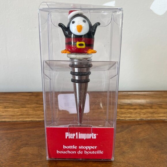 Pier 1 Glass Penguin Wine Bottle Stopper Christmas Santa Hat White Elephant Gift - Picture 2 of 7